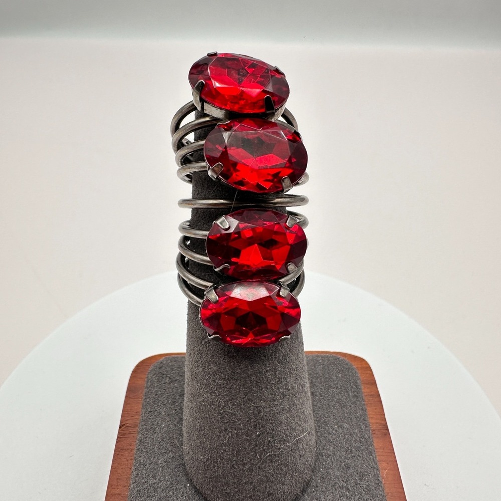 90s Vintage Silver Tone Red Rhinestone Chunky Coil Spiral Ring